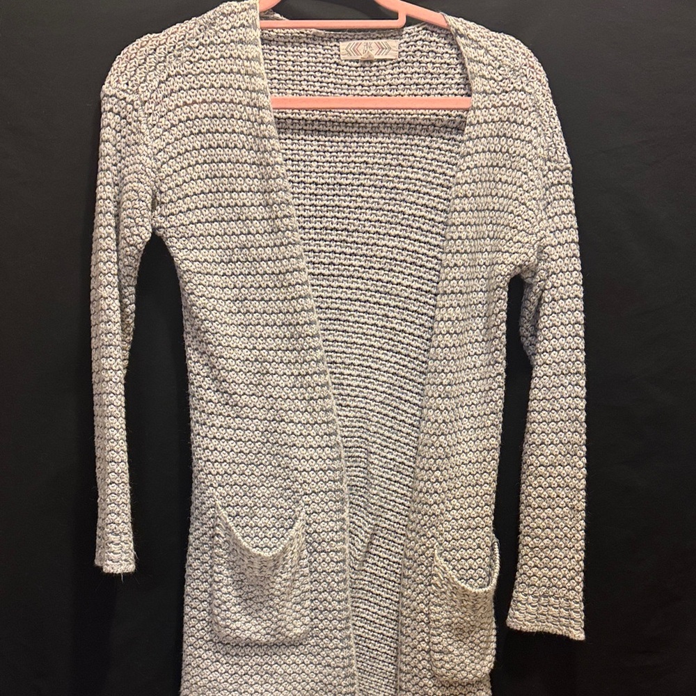 Pink Rose Brand Textured Knit Cardigan in Cream ~ Small